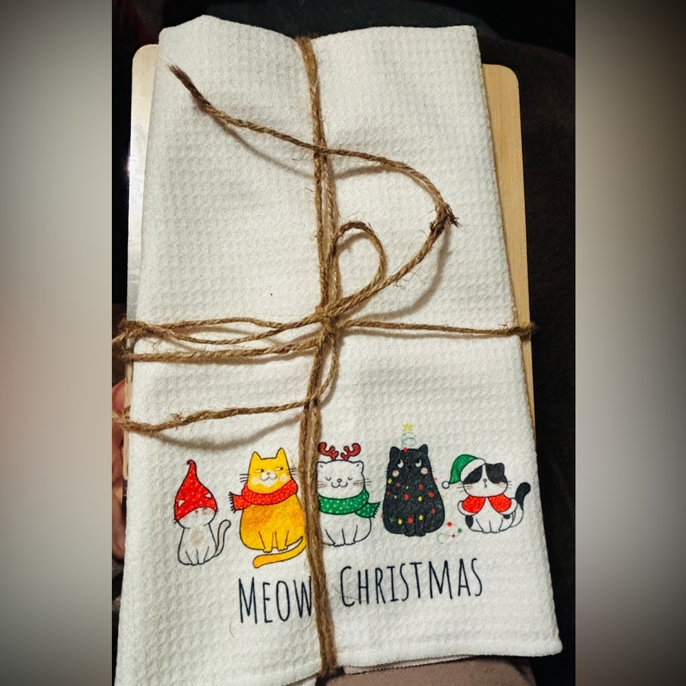 Meow Christmas Cat Kitchen Towel and cutting board set